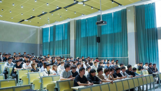 化工學子踴躍參與富海集團宣講會，積極開拓就業渠道與教育文化交流